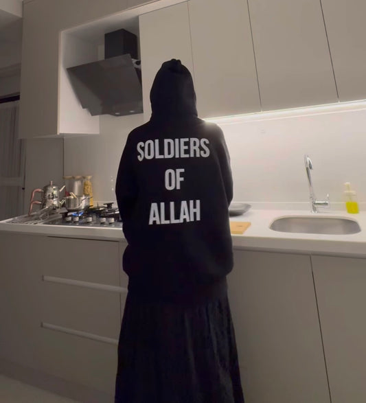 Maskeli Baskılı Hoodie