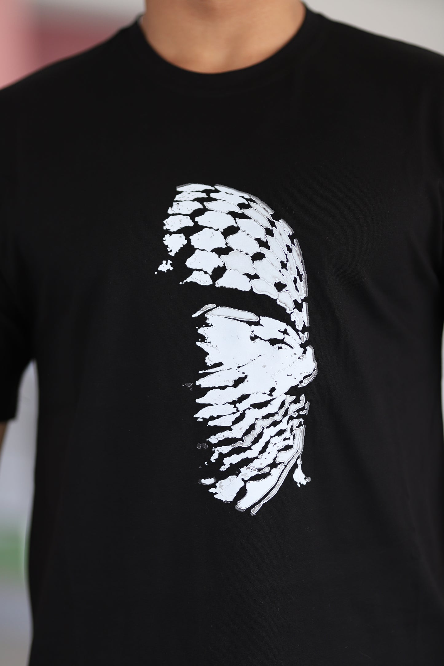 Kefiye Desen Baskılı T-shirt